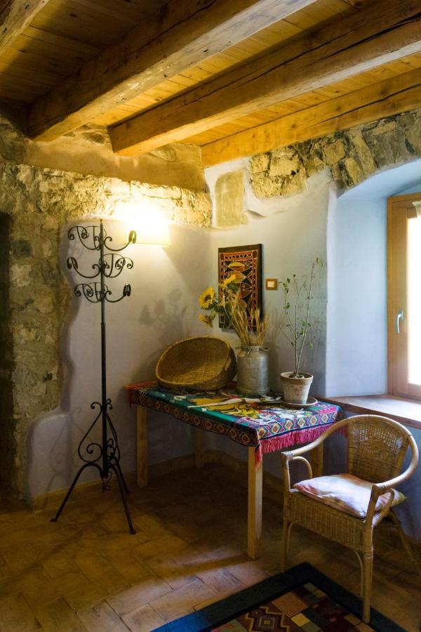 Agriturismo Casa Essenia Condino ภายนอก รูปภาพ